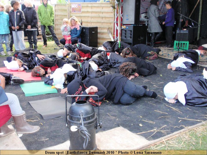 Drum spot / Earthdance Denmark 2010 * Photo  Lena Srensen  63830_1518811725183_1081226852_31479355_5111270_n.jpg