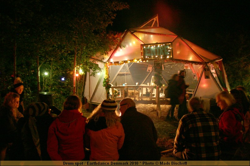 Drum spot / Earthdance Denmark 2010 * Photo � Mads Bischoff  IMG_0782.JPG