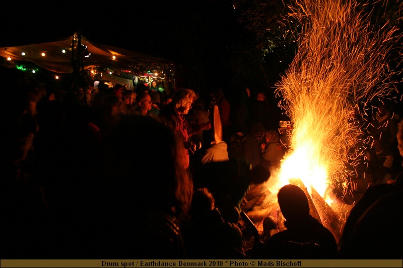Drum spot / Earthdance Denmark 2010 * Photo � Mads Bischoff  IMG_0801.JPG